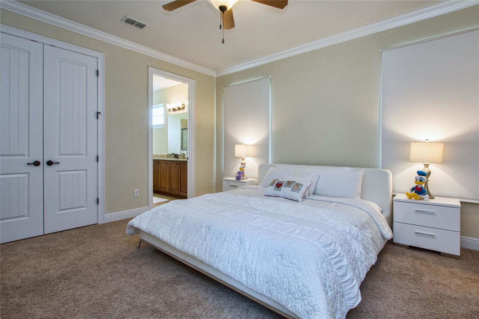 Image 18 of 41 For 7824 Loxahatchee Court