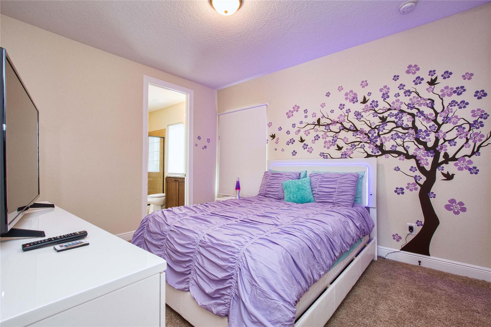 Image 30 of 41 For 7824 Loxahatchee Court