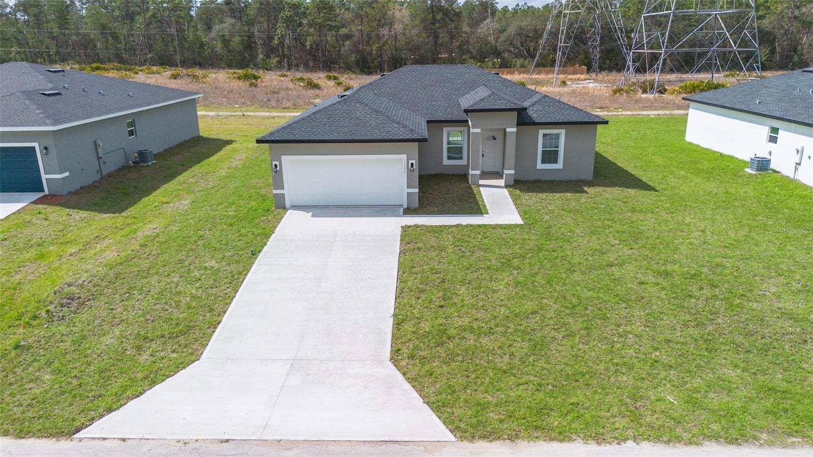Image 40 of 51 For 17052 Sw 44th Cir