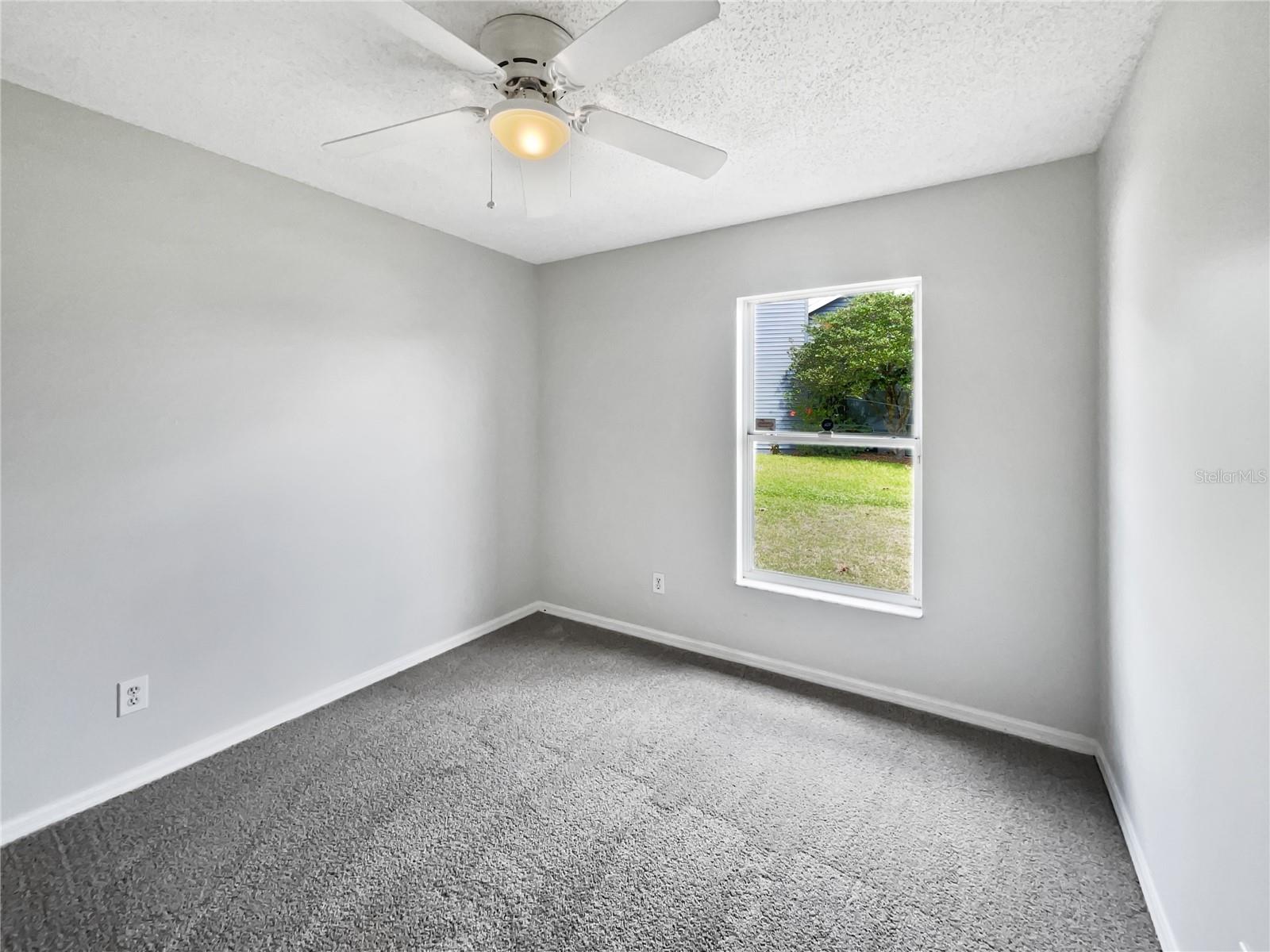 Image 13 of 24 For 332 Lake Doe Boulevard