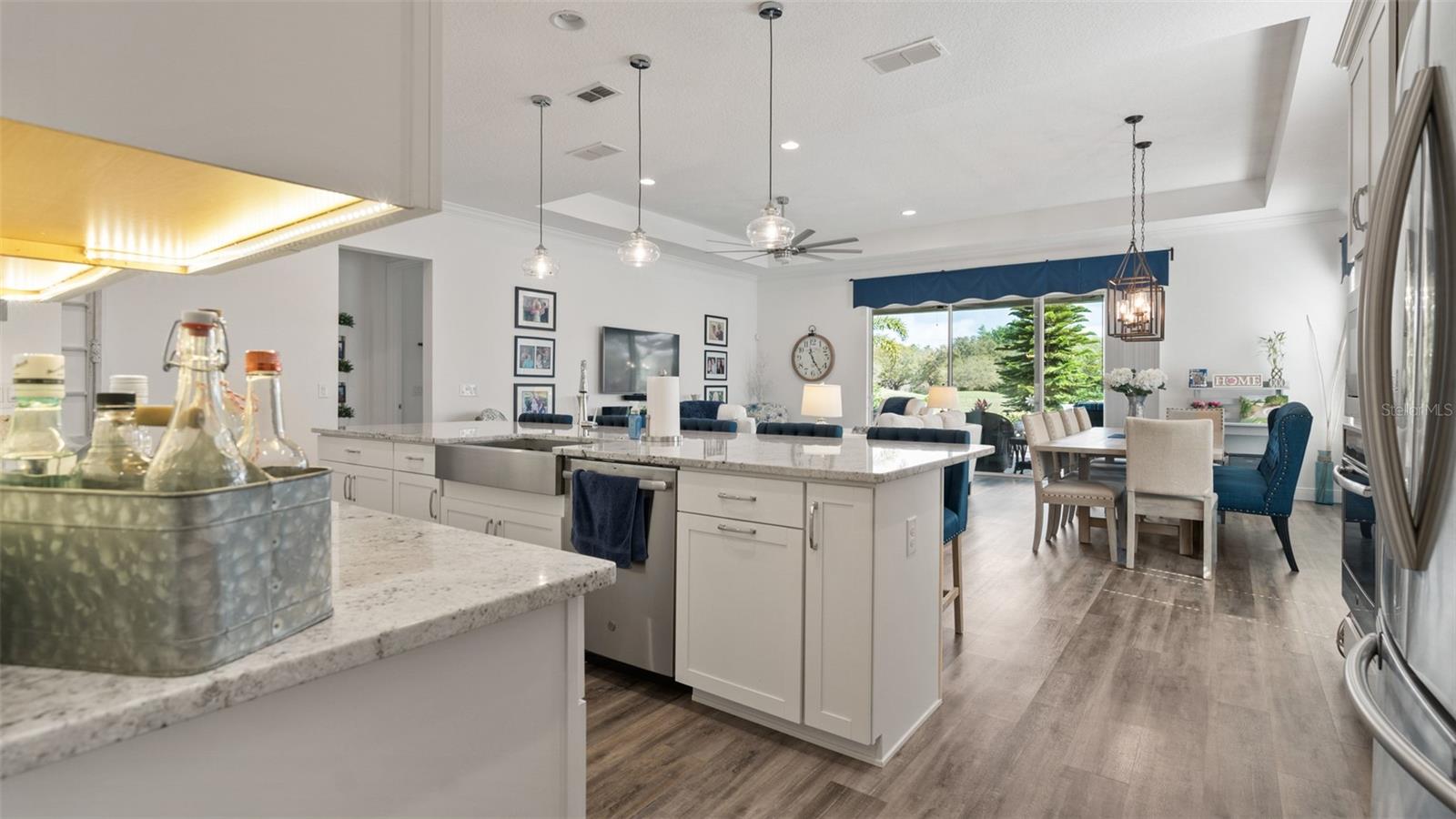 Image 16 of 97 For 7977 Hanson Bay Place