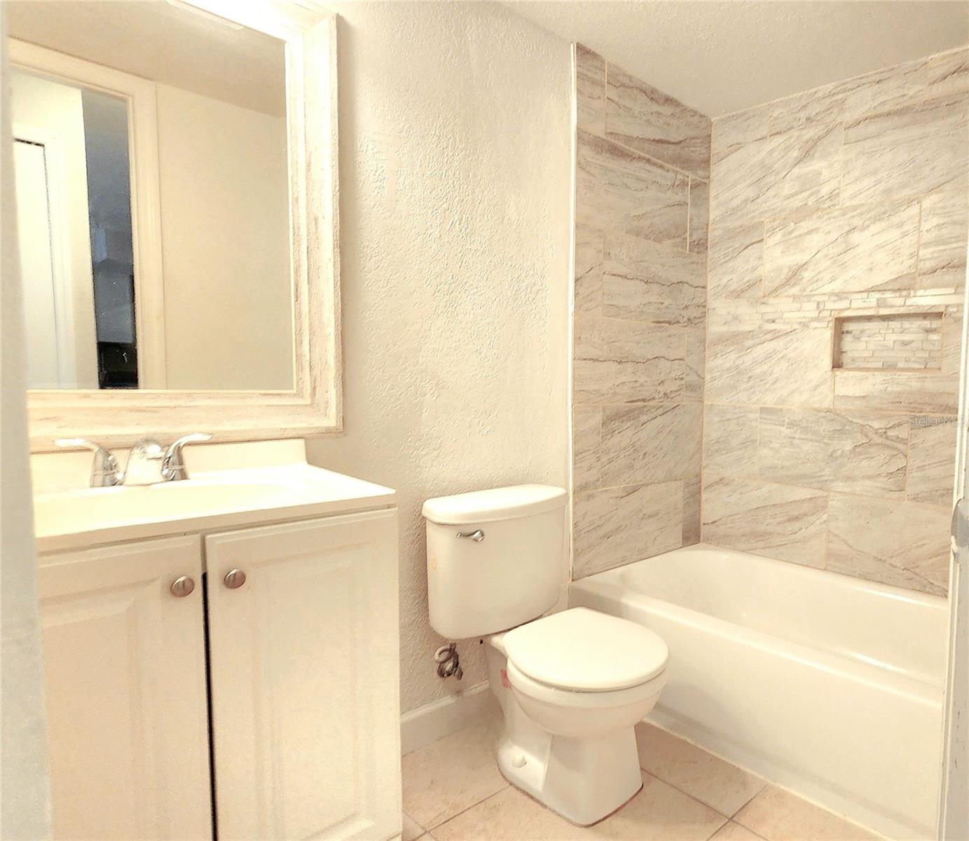 Image 12 of 16 For 552 Golden Raintree Place