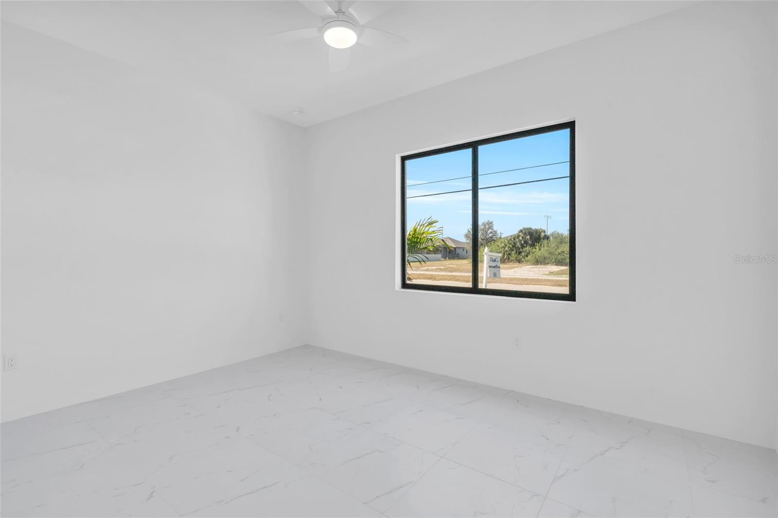 Image 25 of 31 For 1114 El Dorado Boulevard N