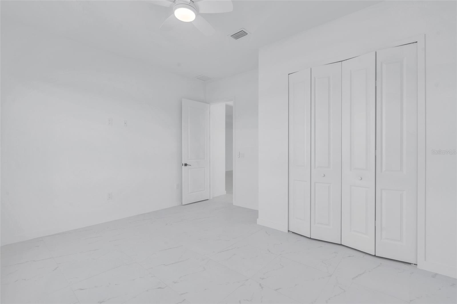 Image 26 of 31 For 1114 El Dorado Boulevard N