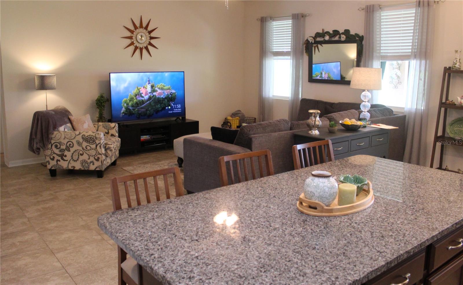 Image 3 of 33 For 4110 Arlington Ridge Boulevard