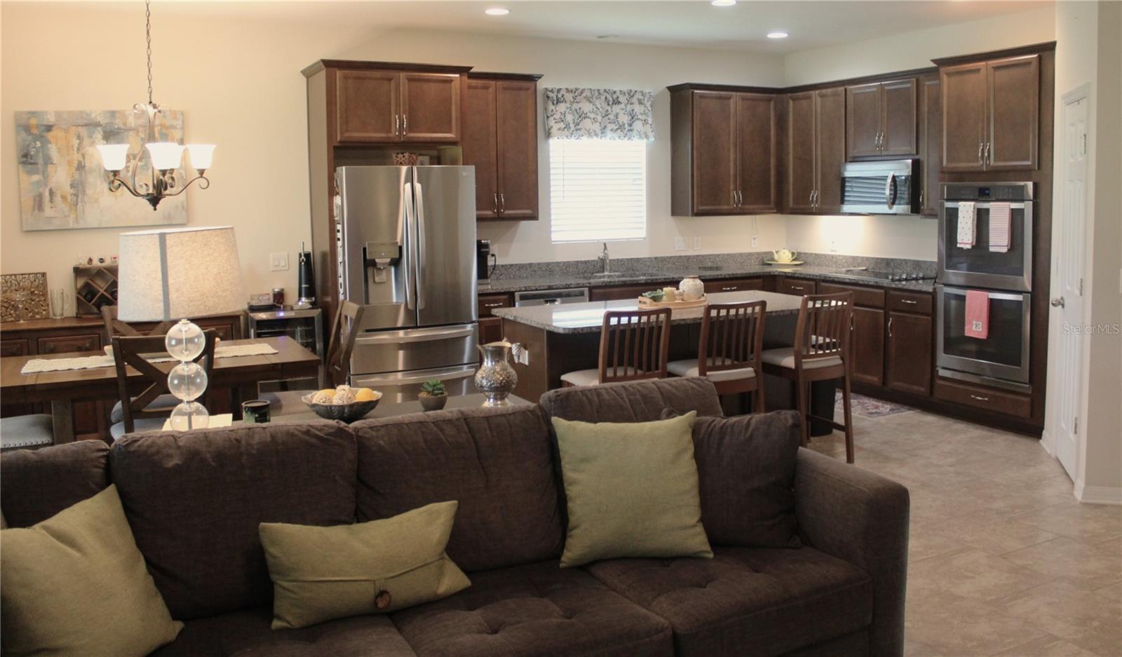 Image 4 of 33 For 4110 Arlington Ridge Boulevard