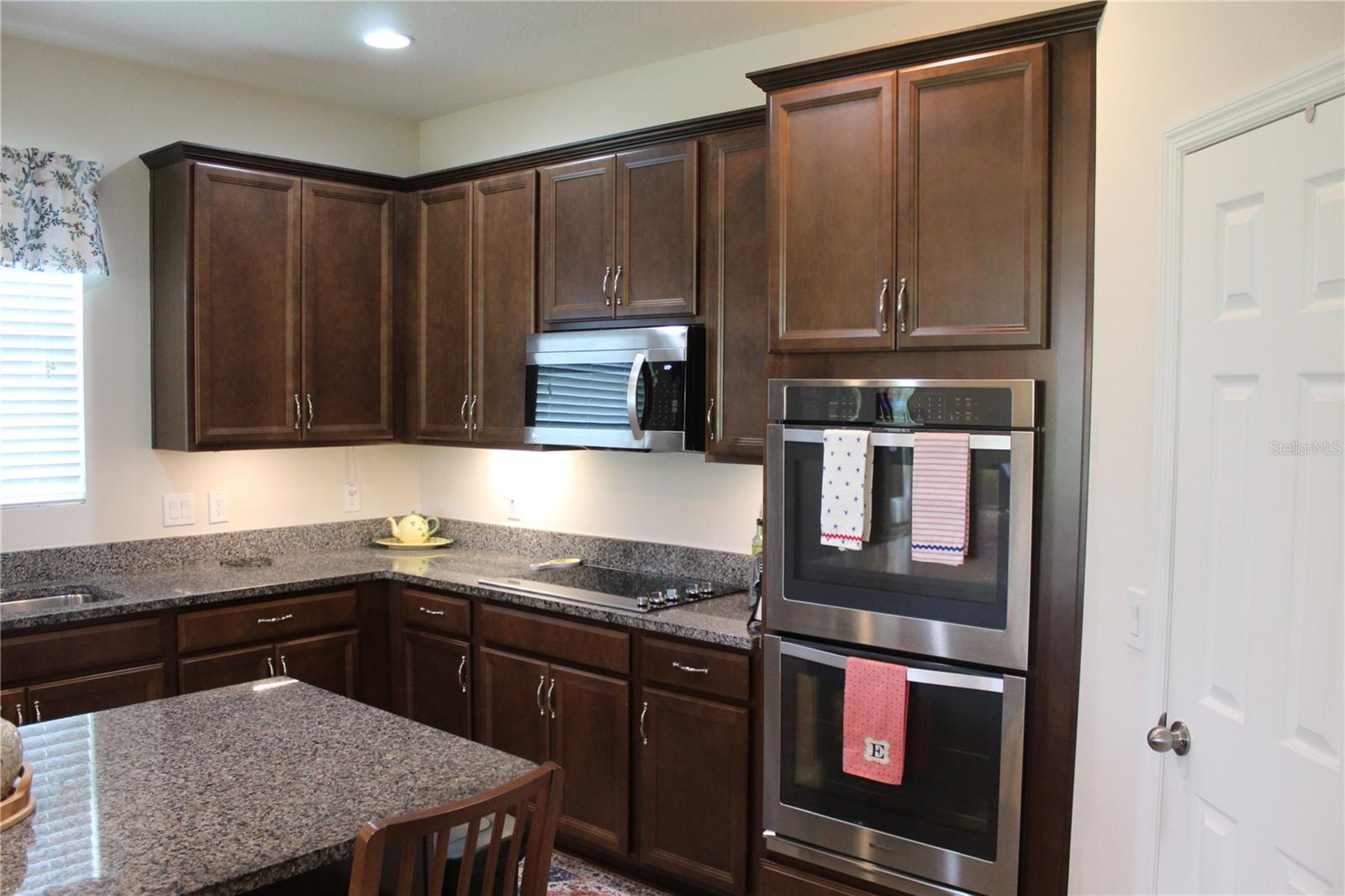 Image 5 of 33 For 4110 Arlington Ridge Boulevard