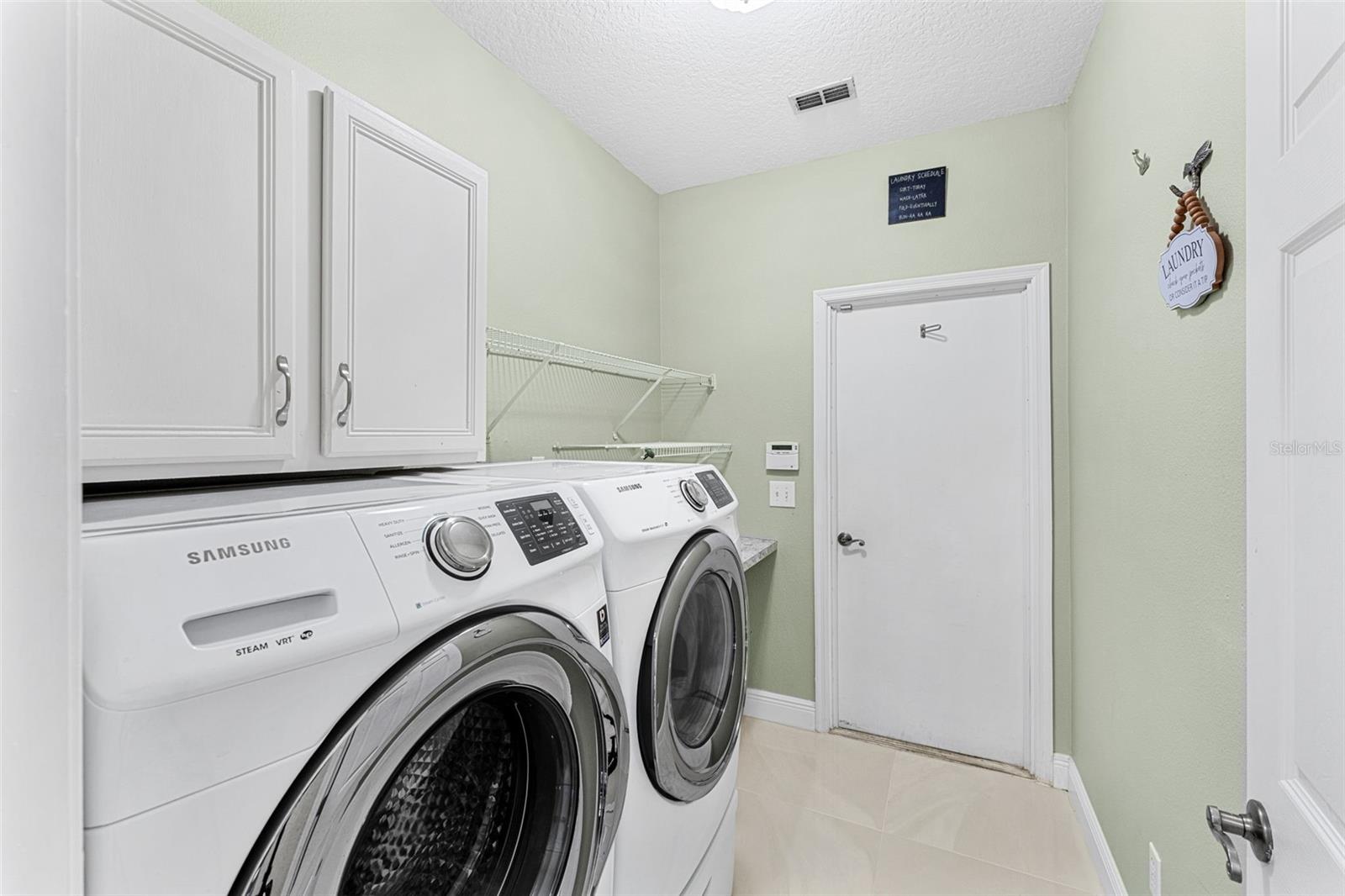 Image 41 of 67 For 2726 Babbitt Avenue
