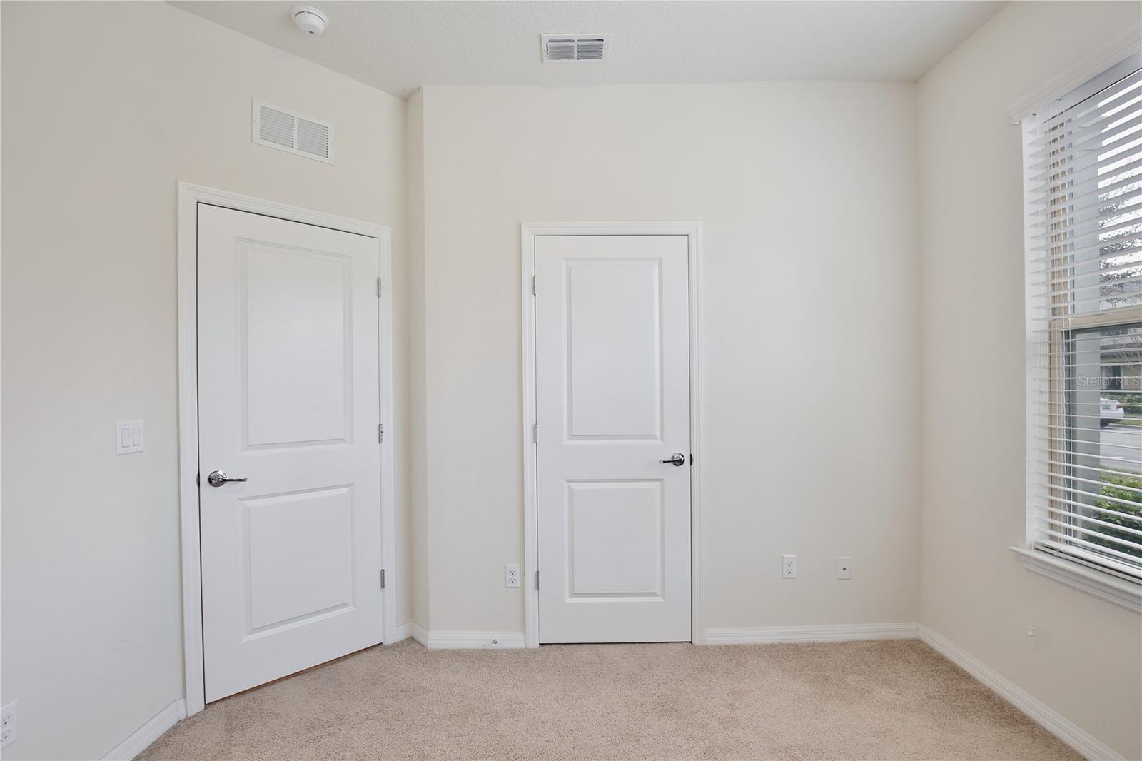 Image 12 of 31 For 5025 Walker Street