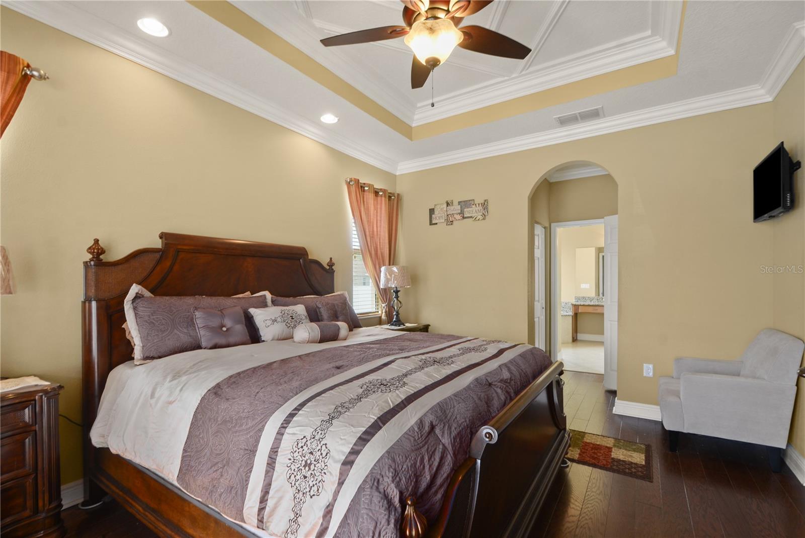 Image 20 of 28 For 4414 Azure Isle Way