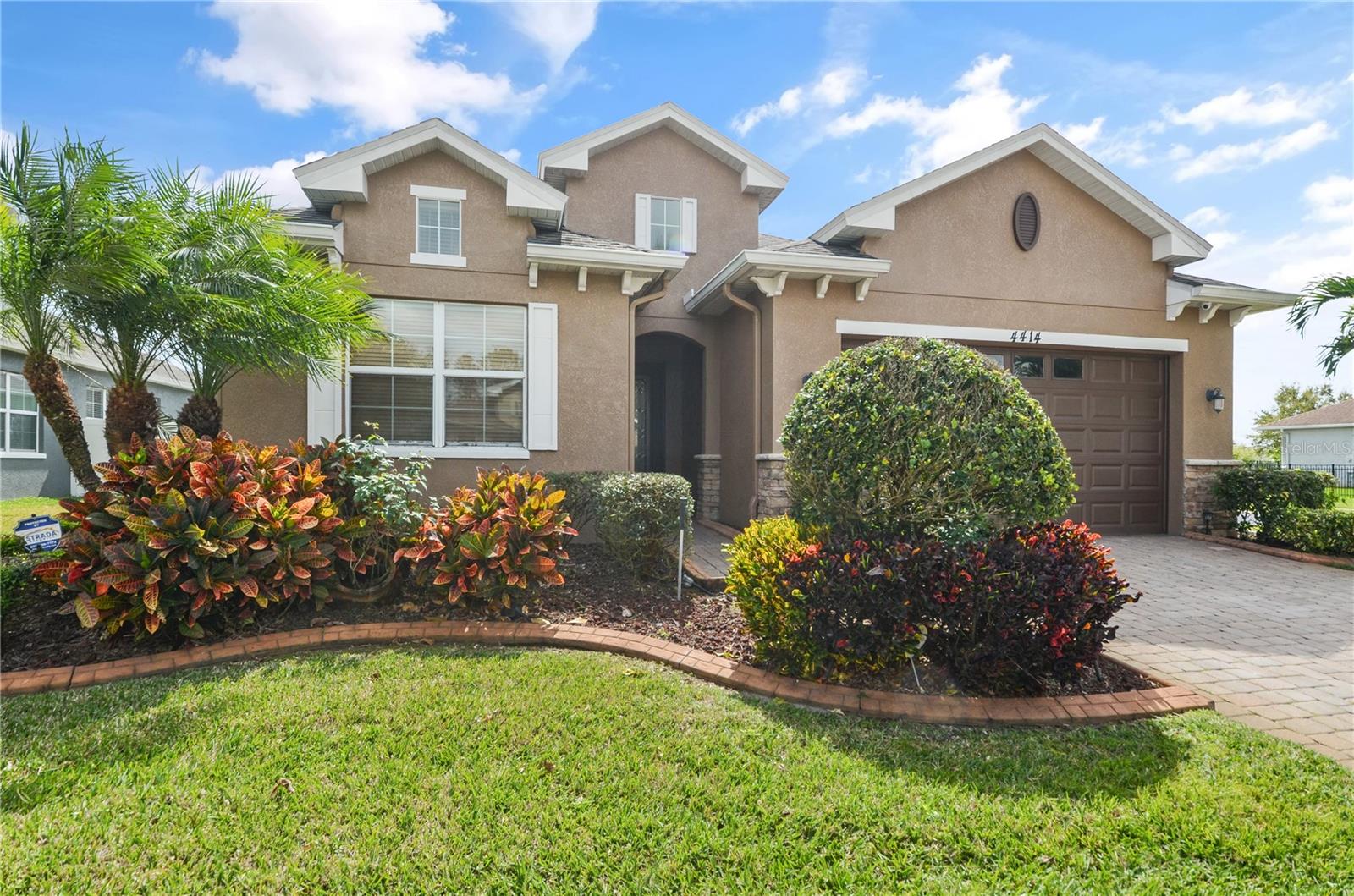 Image 3 of 28 For 4414 Azure Isle Way