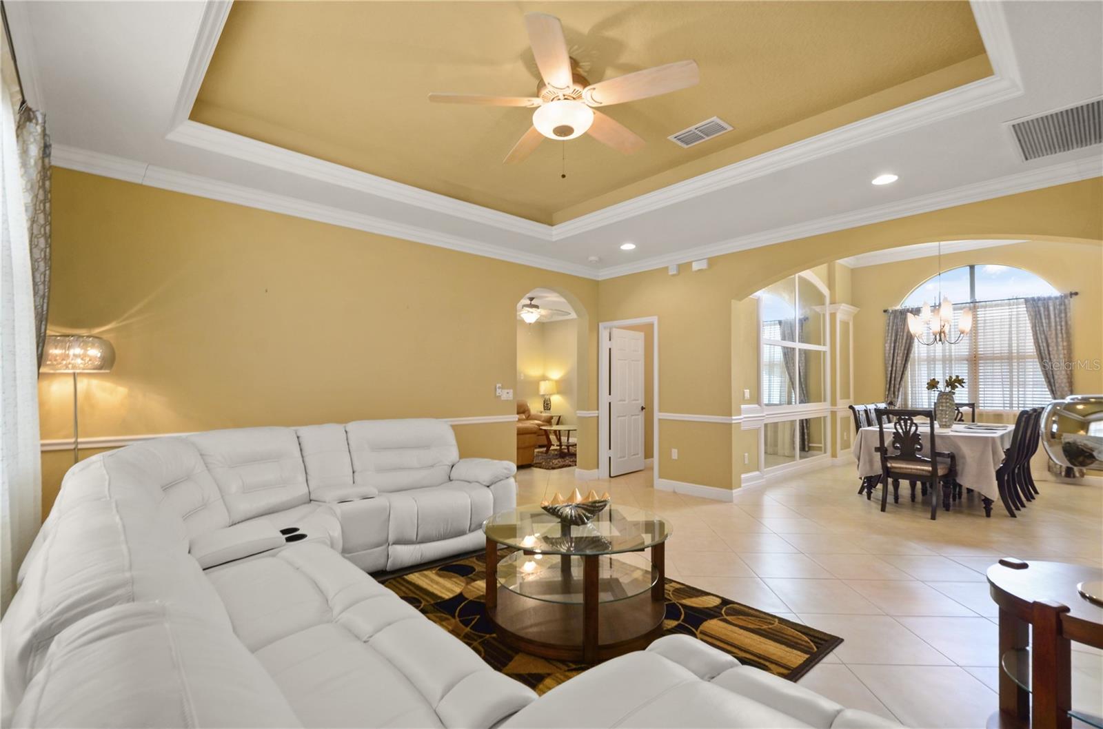 Image 9 of 28 For 4414 Azure Isle Way