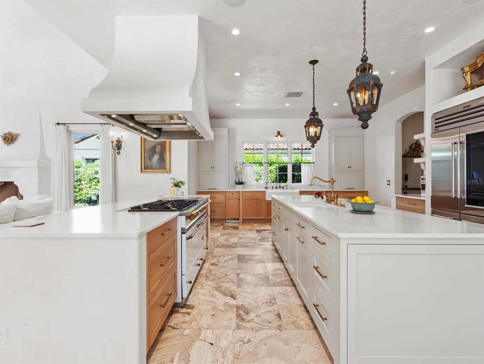 Image 12 of 59 For 861 Bonita Drive