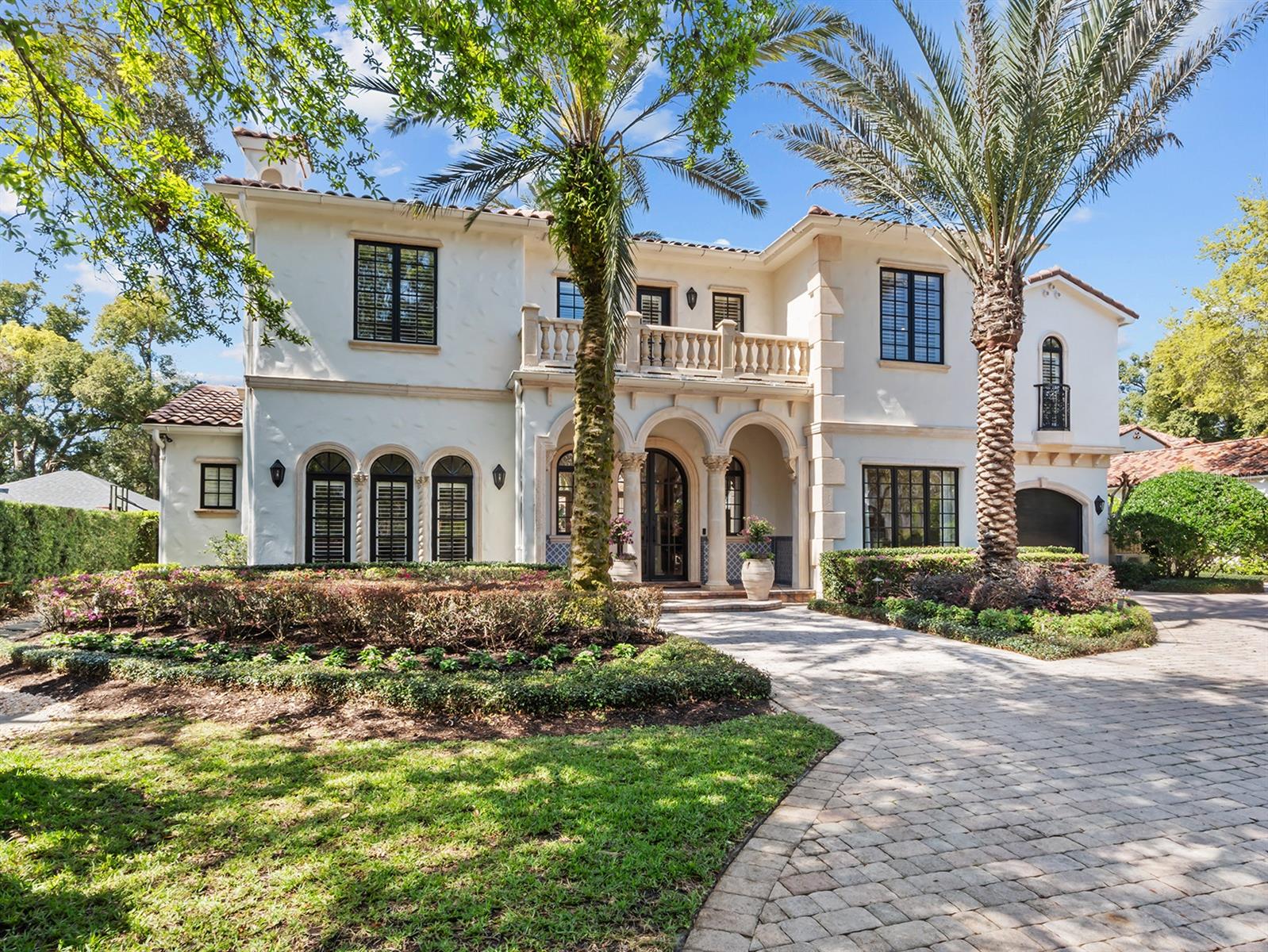 Image 2 of 59 For 861 Bonita Drive