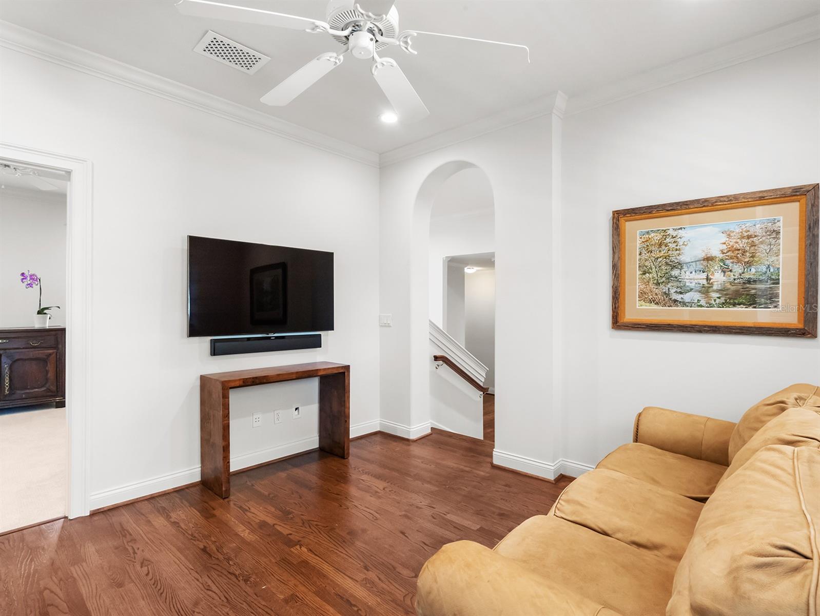Image 33 of 59 For 861 Bonita Drive