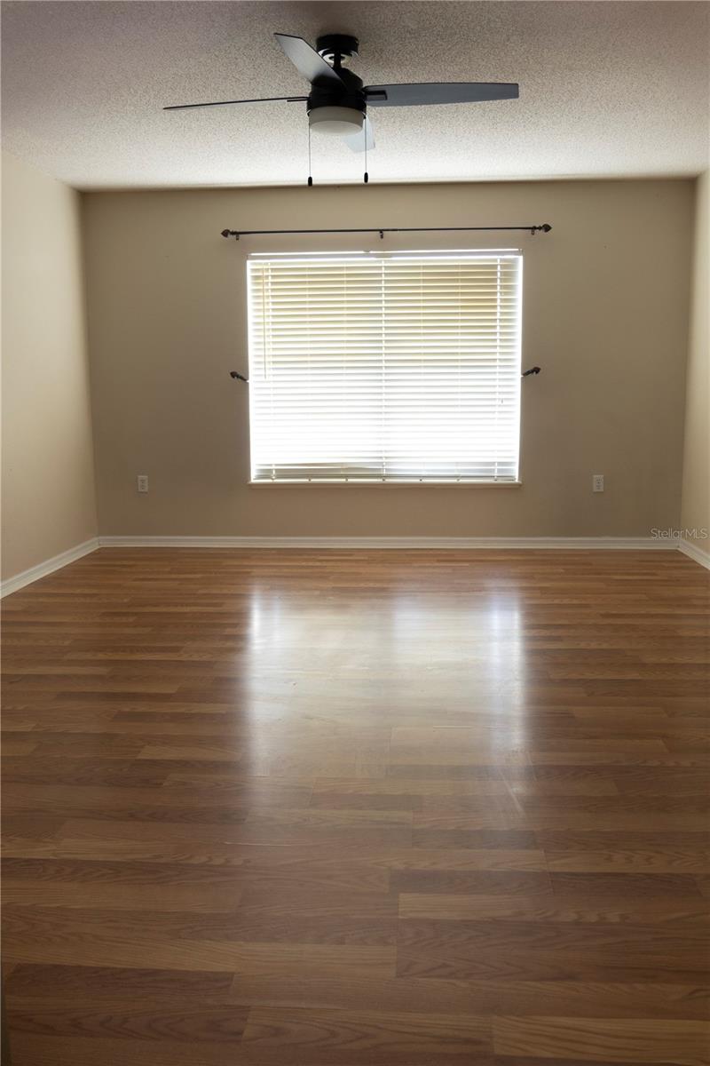 Image 42 of 48 For 719 Garnette Avenue