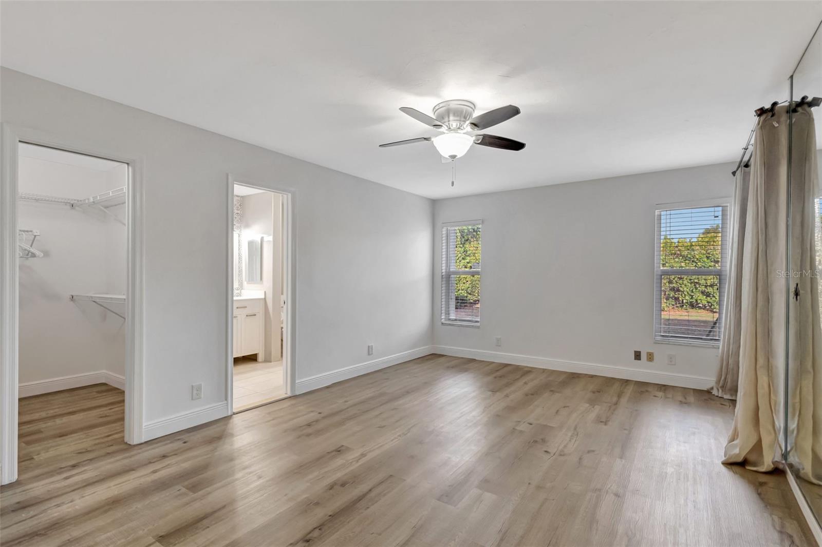 Image 22 of 52 For 2502 23rd Cranbrook Drive