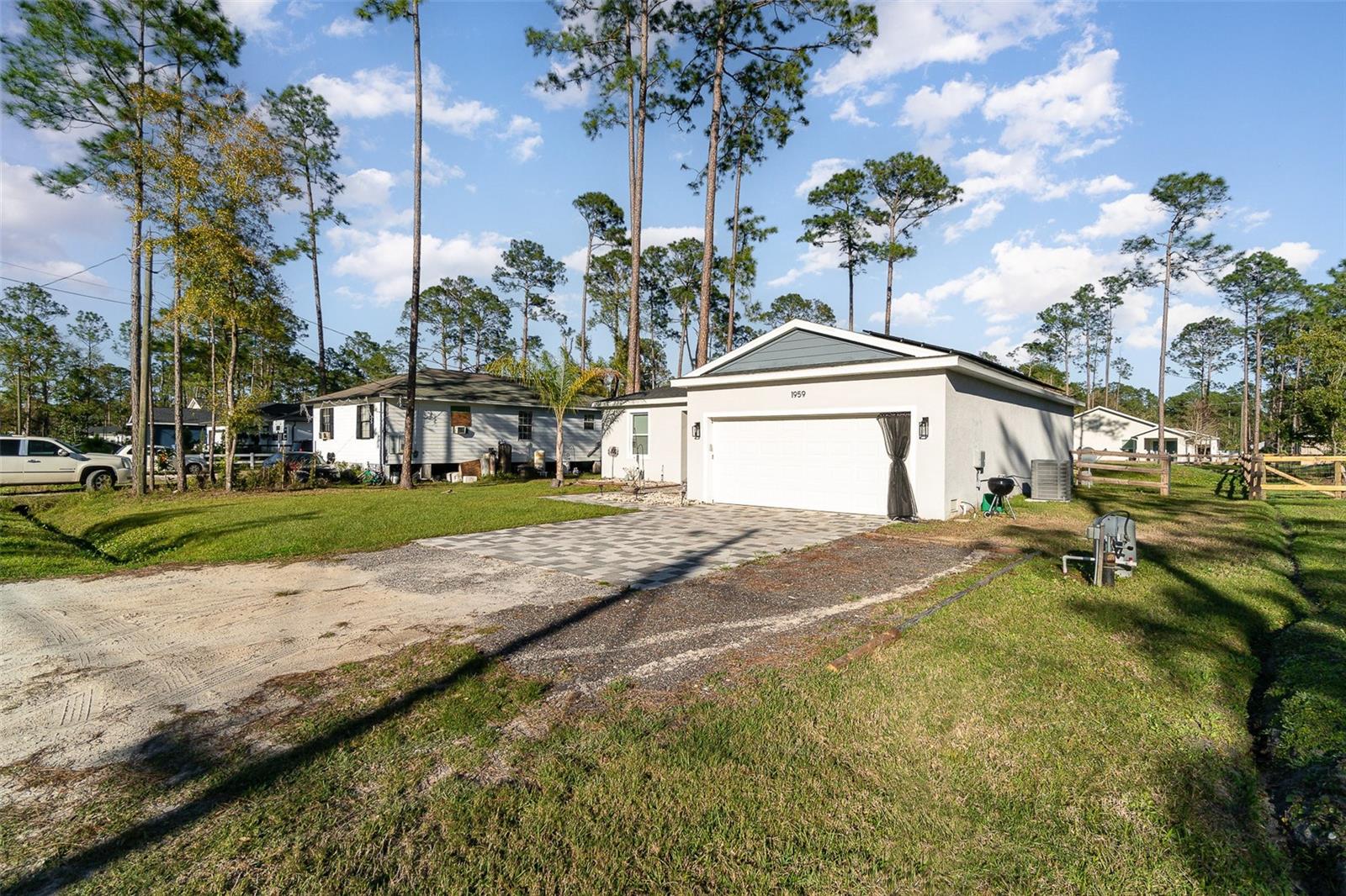 Image 2 of 26 For 1959 9th Avenue