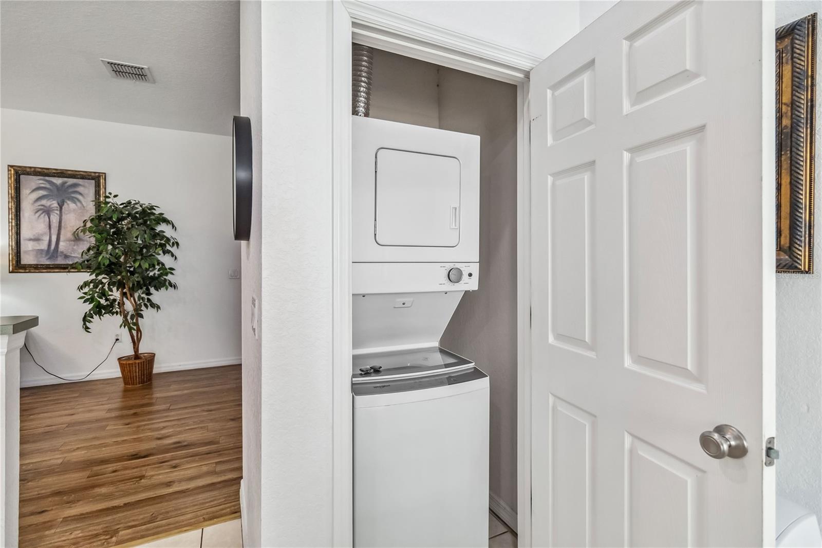 Image 14 of 42 For 16613 Caribbean Breeze Way 34714