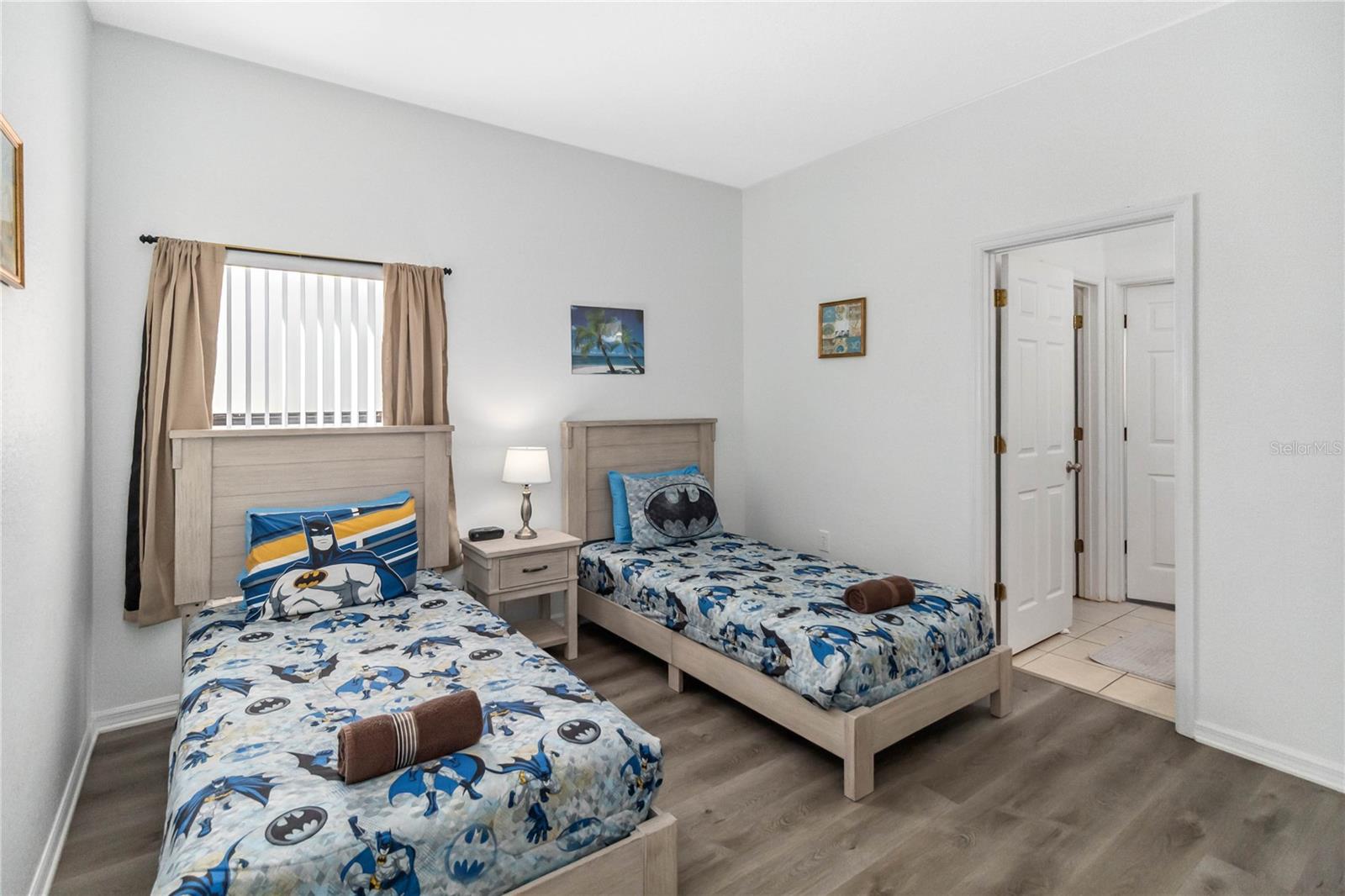 Image 24 of 42 For 16613 Caribbean Breeze Way 34714