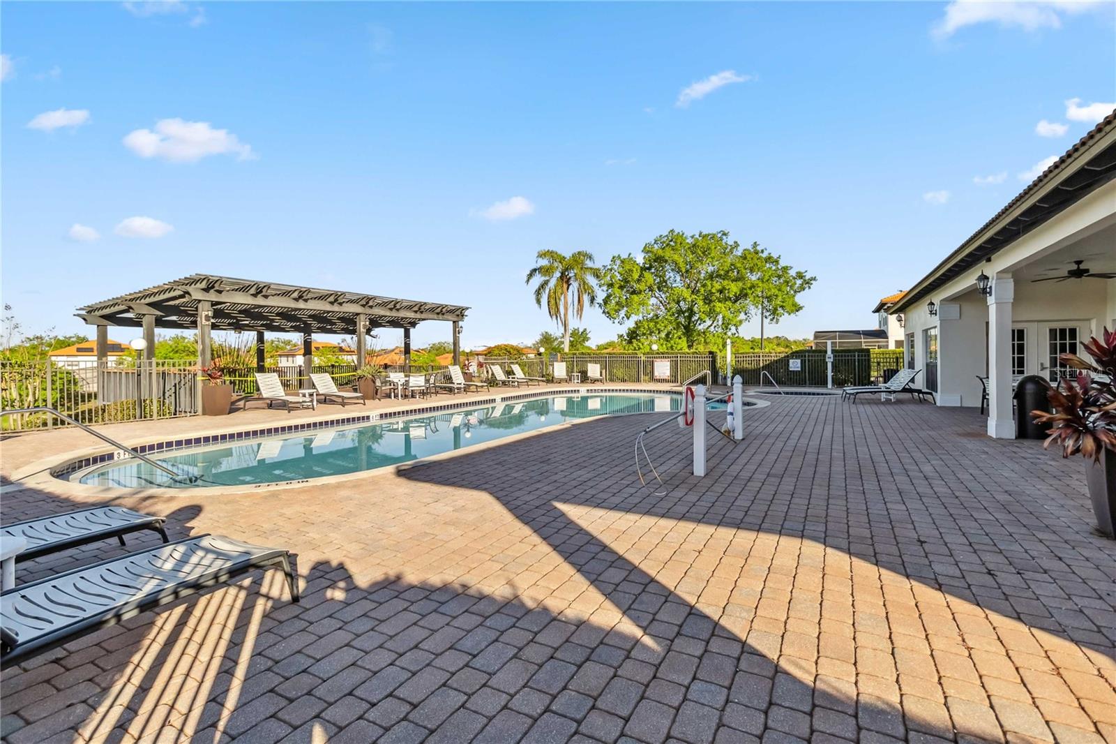 Image 37 of 42 For 16613 Caribbean Breeze Way 34714