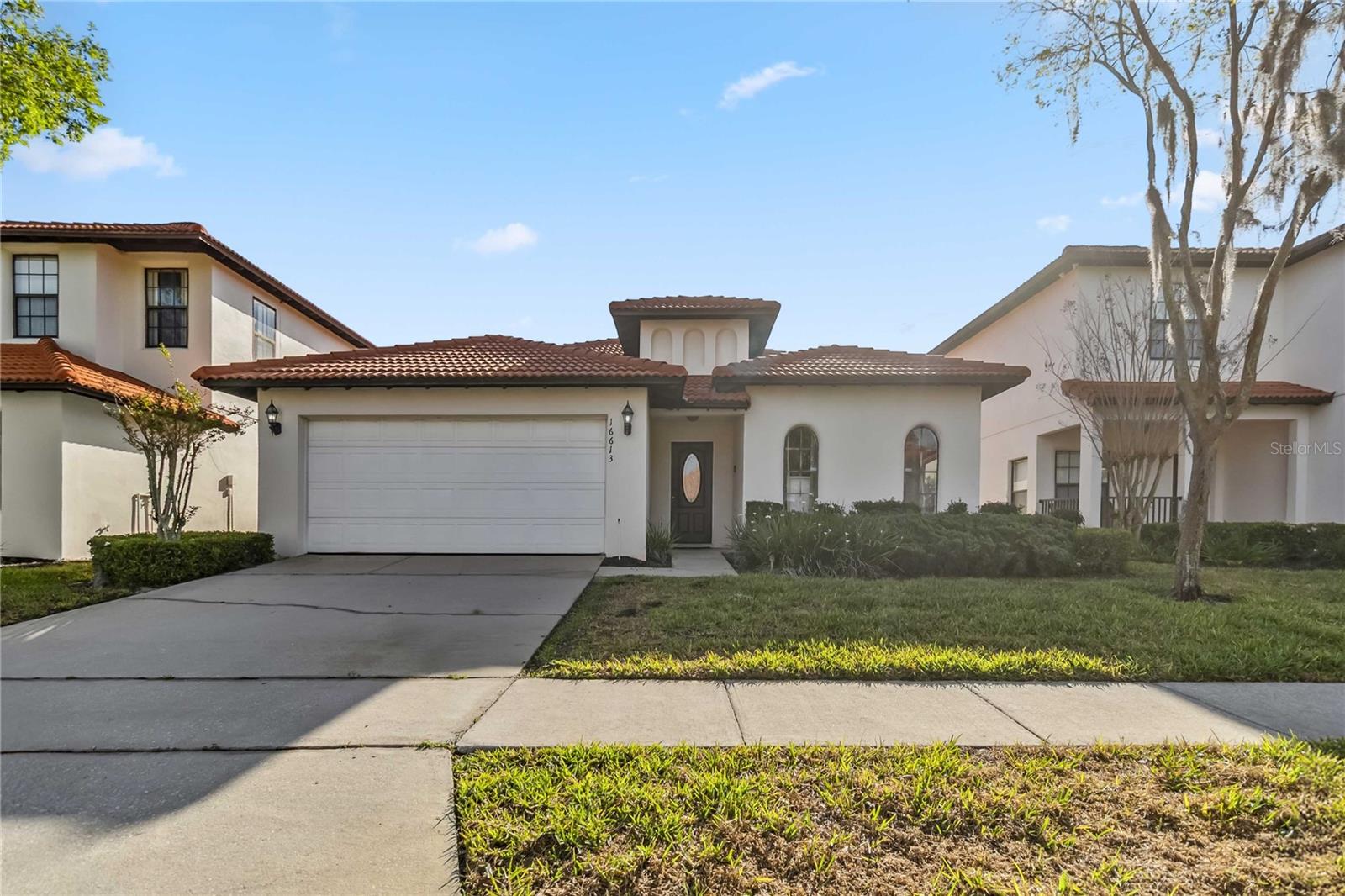 Image 4 of 42 For 16613 Caribbean Breeze Way 34714