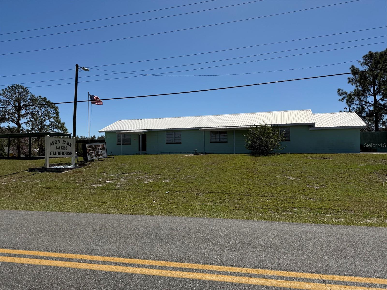 Image 7 of 9 For 2972 Rutland Road