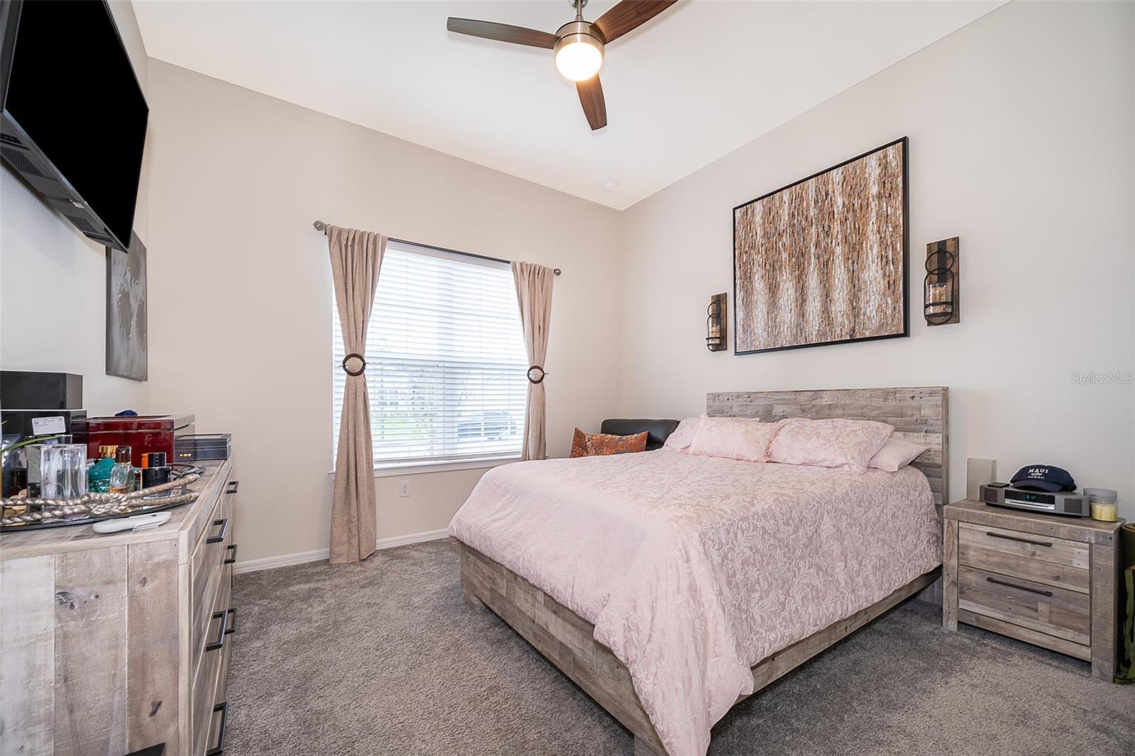 Image 12 of 40 For 6117 Sandy Springs Court
