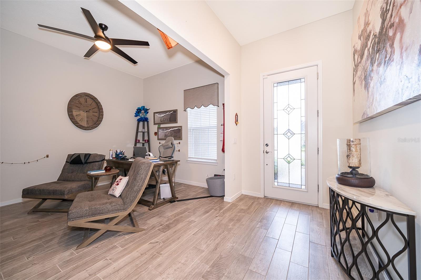 Image 8 of 40 For 6117 Sandy Springs Court