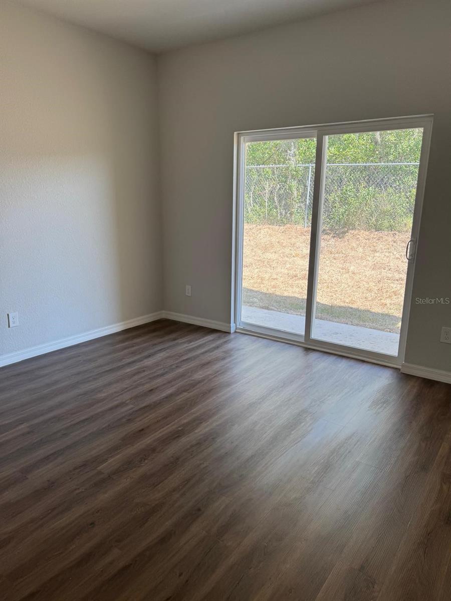 Image 6 of 19 For 1464 Las Villas Boulevard