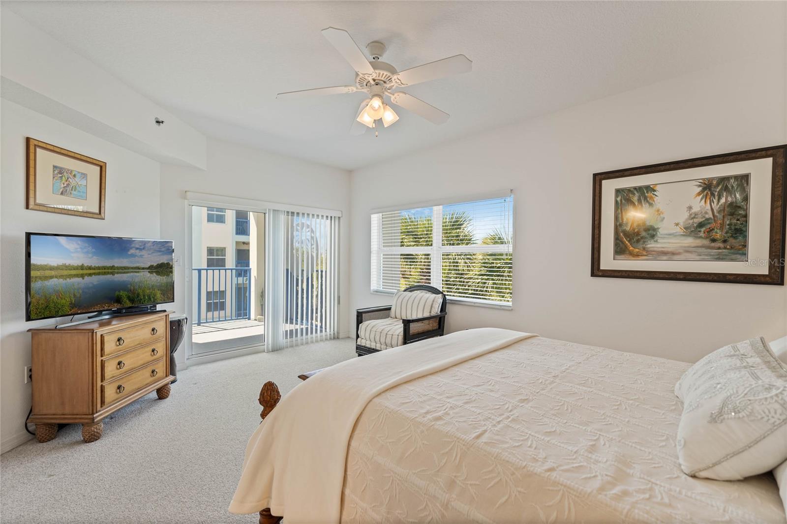 Image 19 of 39 For 5300 Atlantic Avenue 7-301