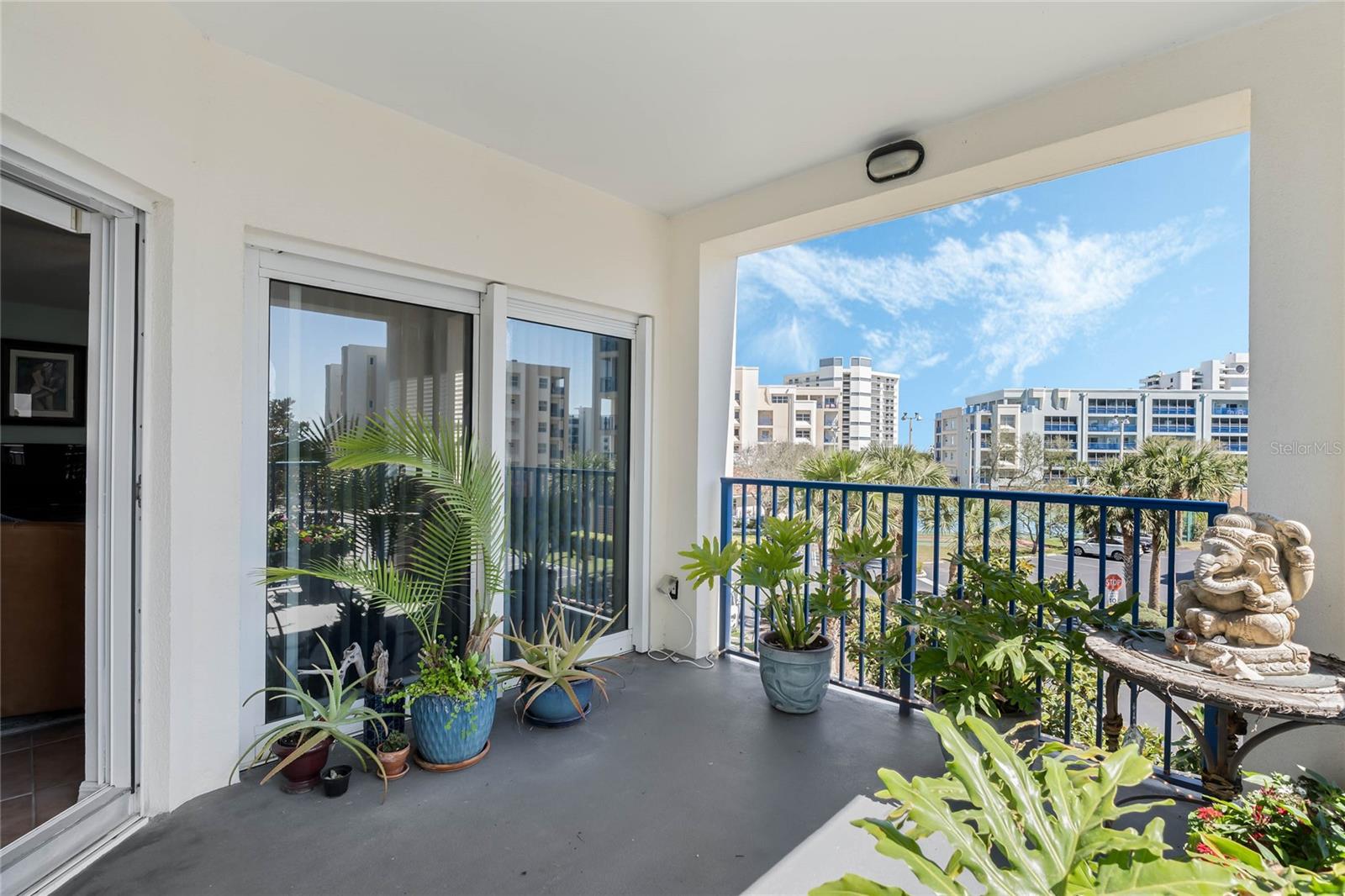 Image 34 of 39 For 5300 Atlantic Avenue 7-301