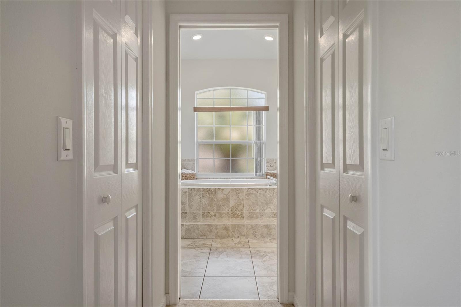 Image 33 of 51 For 4862 El Camino Drive