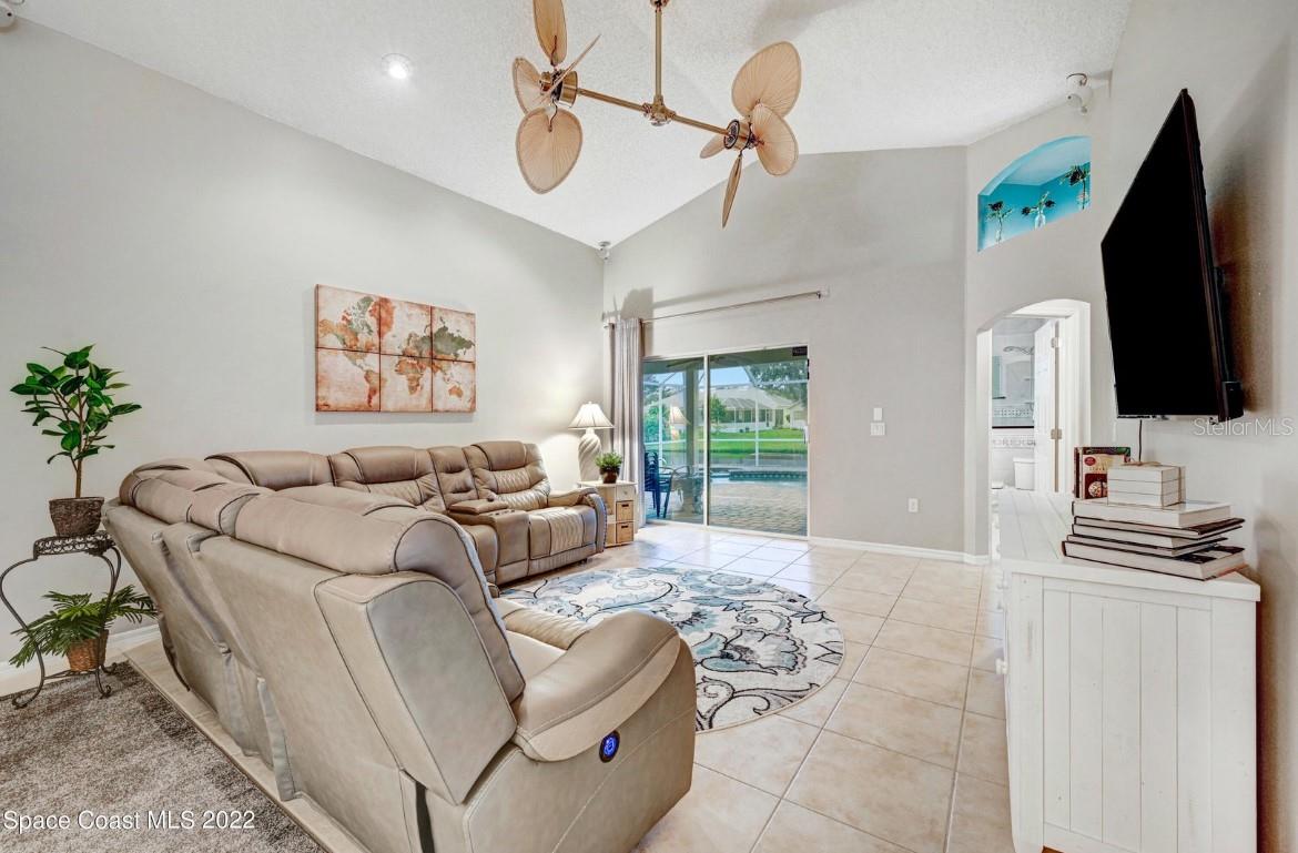 Image 7 of 20 For 4983 Erin Lane