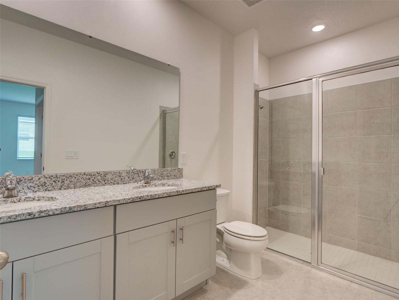 Listing photo id 12 for 1406 Ethan Manor Road