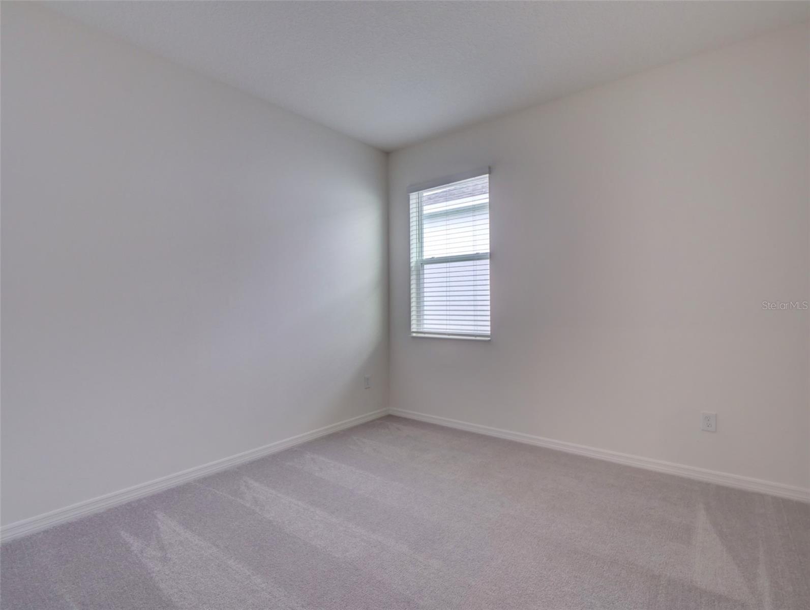 Listing photo id 15 for 1406 Ethan Manor Road