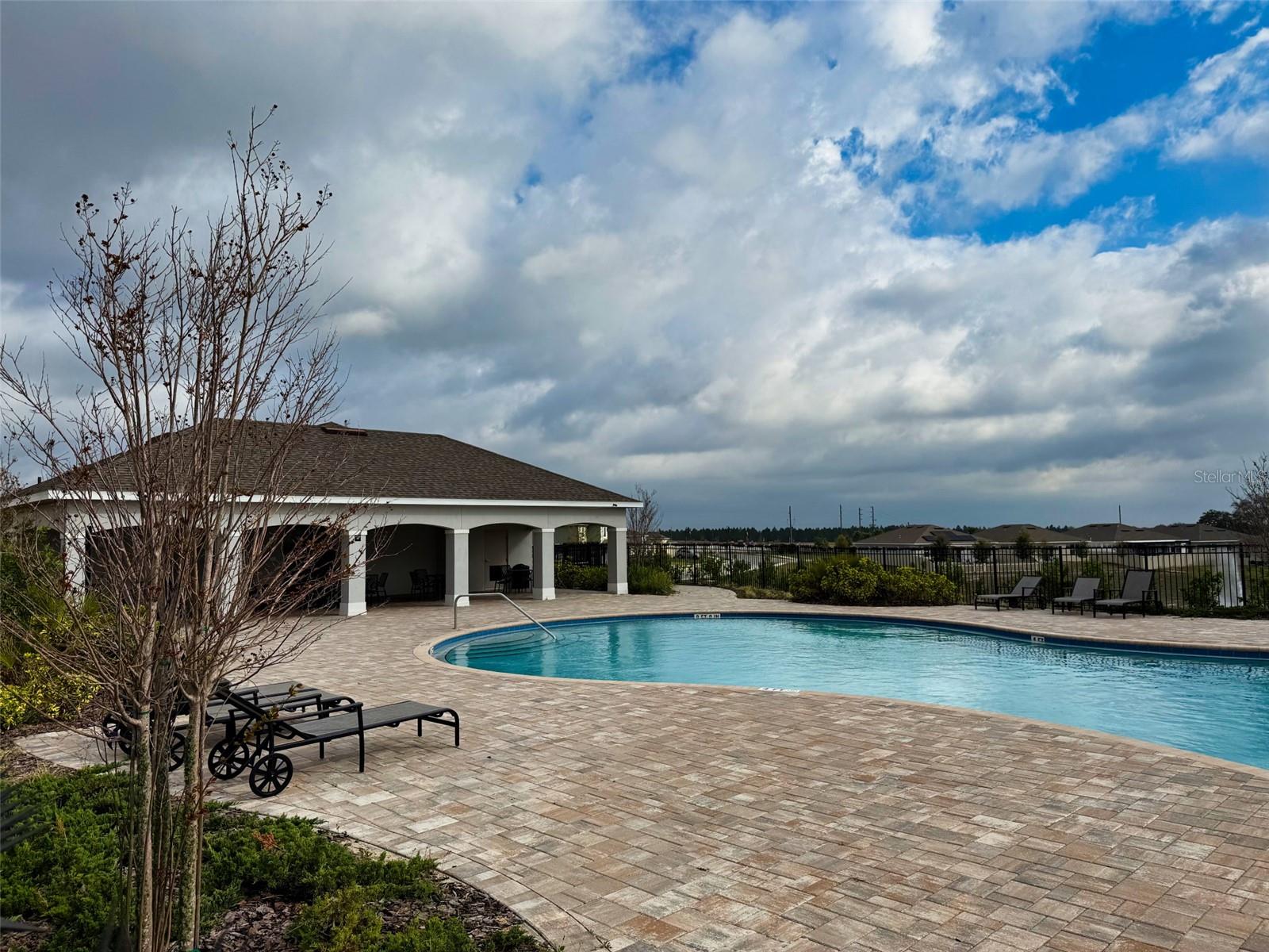 Listing photo id 18 for 1406 Ethan Manor Road