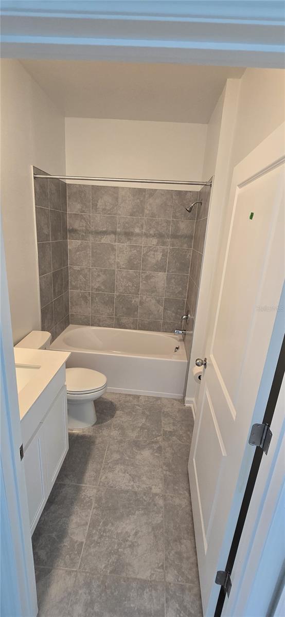 Image 16 of 23 For 1029 Holden Way