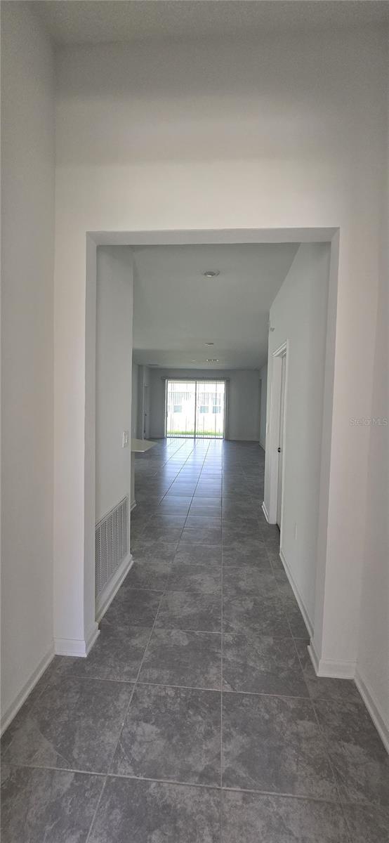 Image 6 of 23 For 1029 Holden Way