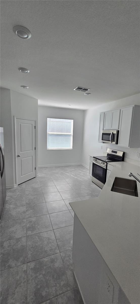 Image 9 of 23 For 1029 Holden Way