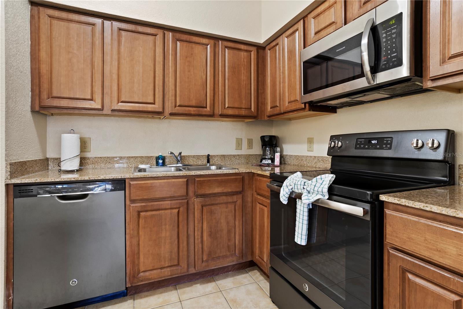 Image 17 of 41 For 12521 Floridays Resort Drive 501f
