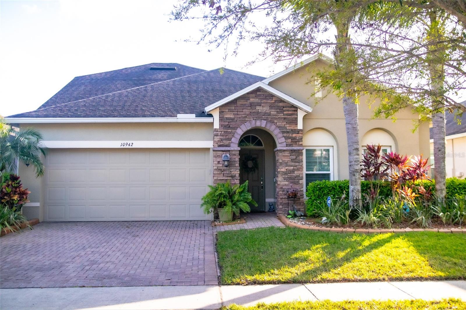 Details for 10942 High Bush Court, ORLANDO, FL 32825