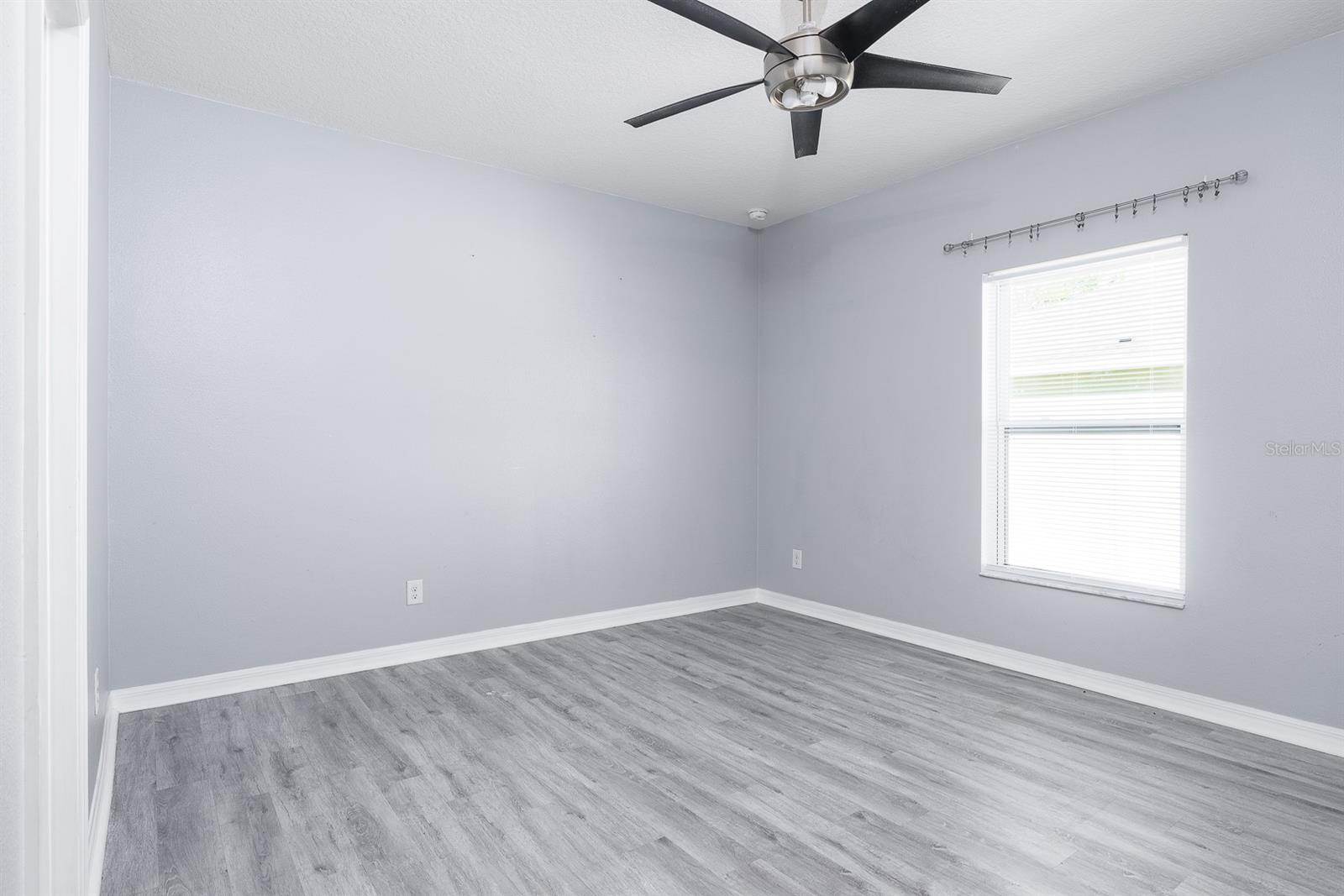 Image 10 of 29 For 188 Whispering Pines Way