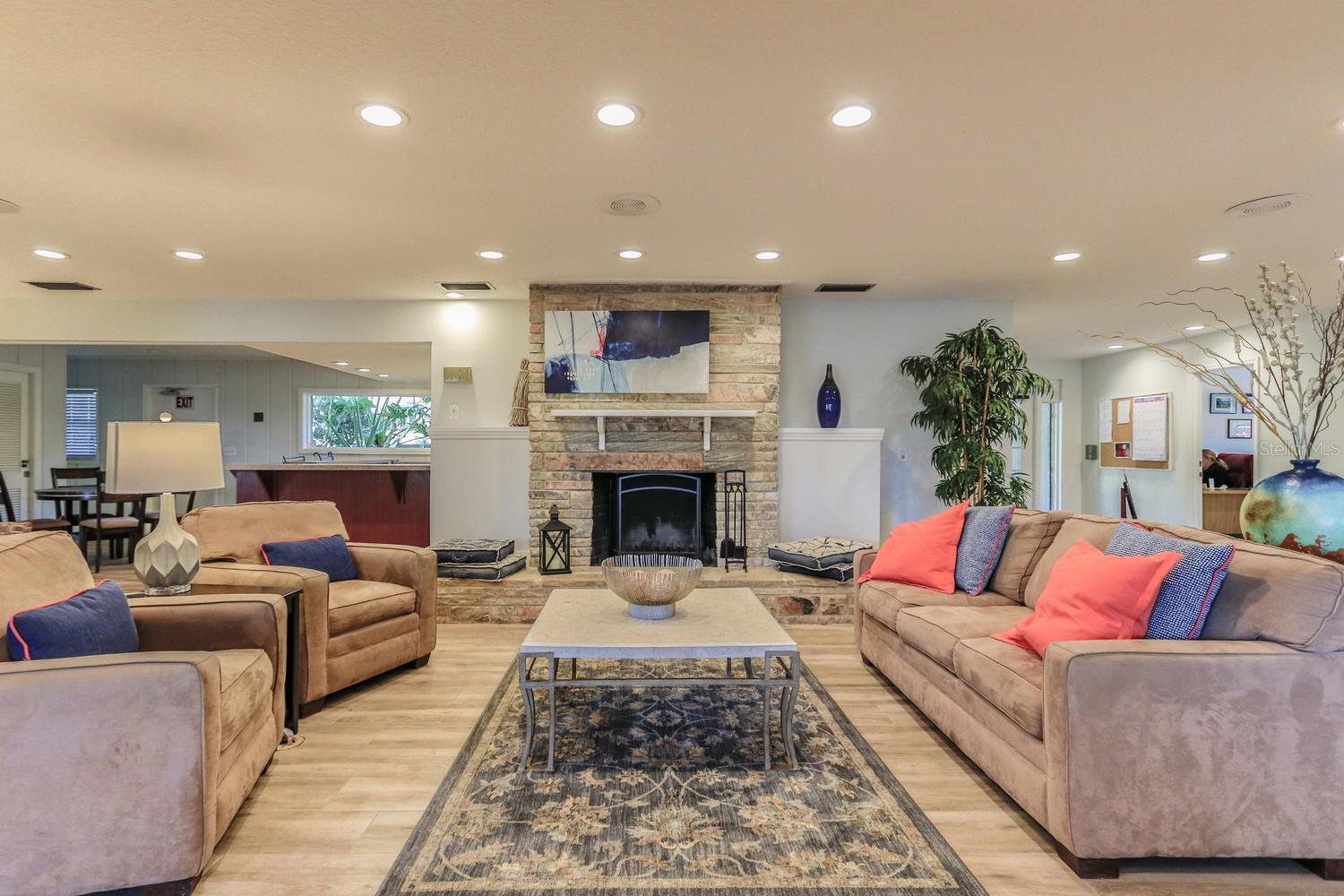Image 49 of 73 For 409 Oak Haven Drive 409
