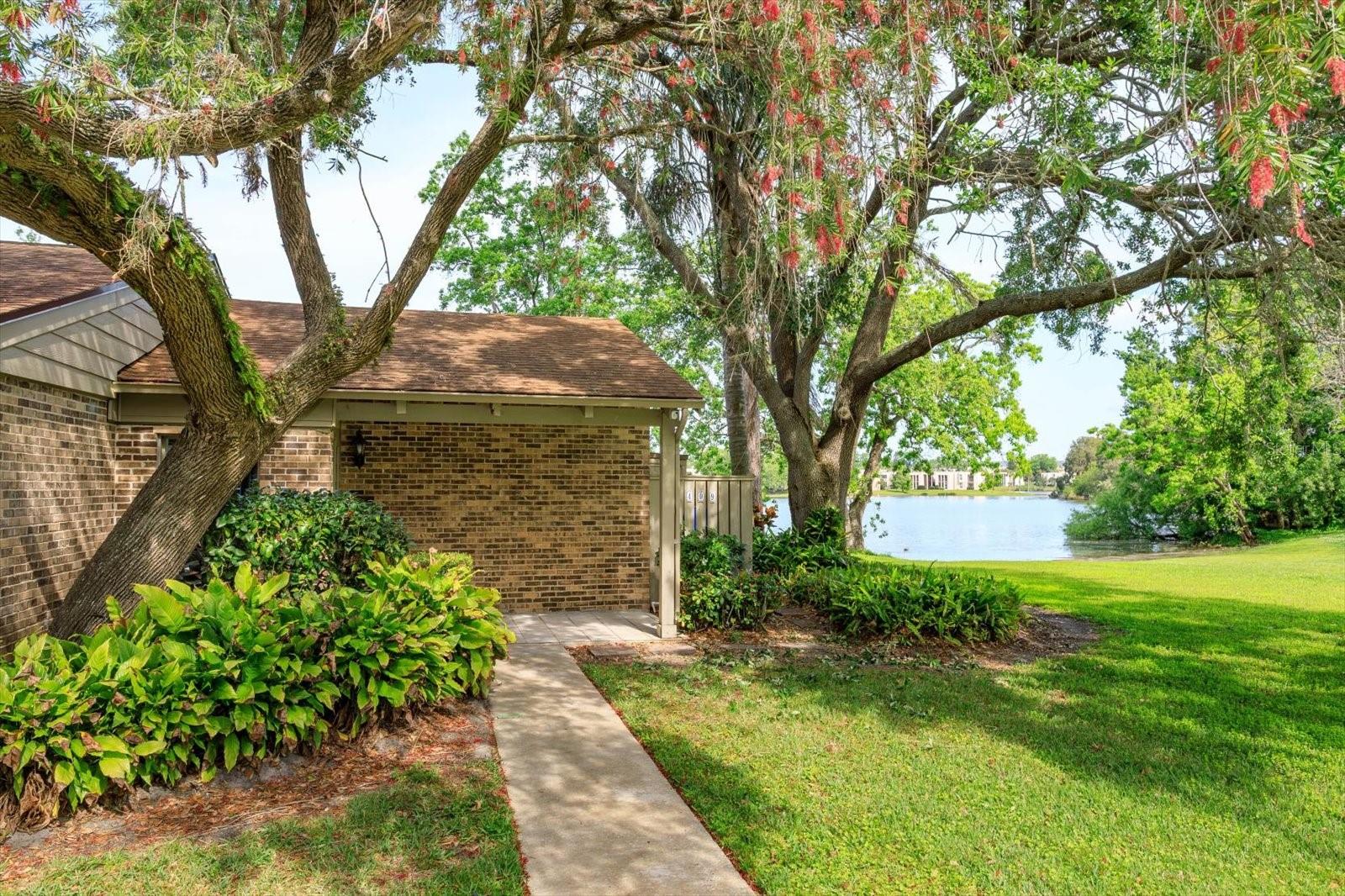 Image 5 of 73 For 409 Oak Haven Drive 409
