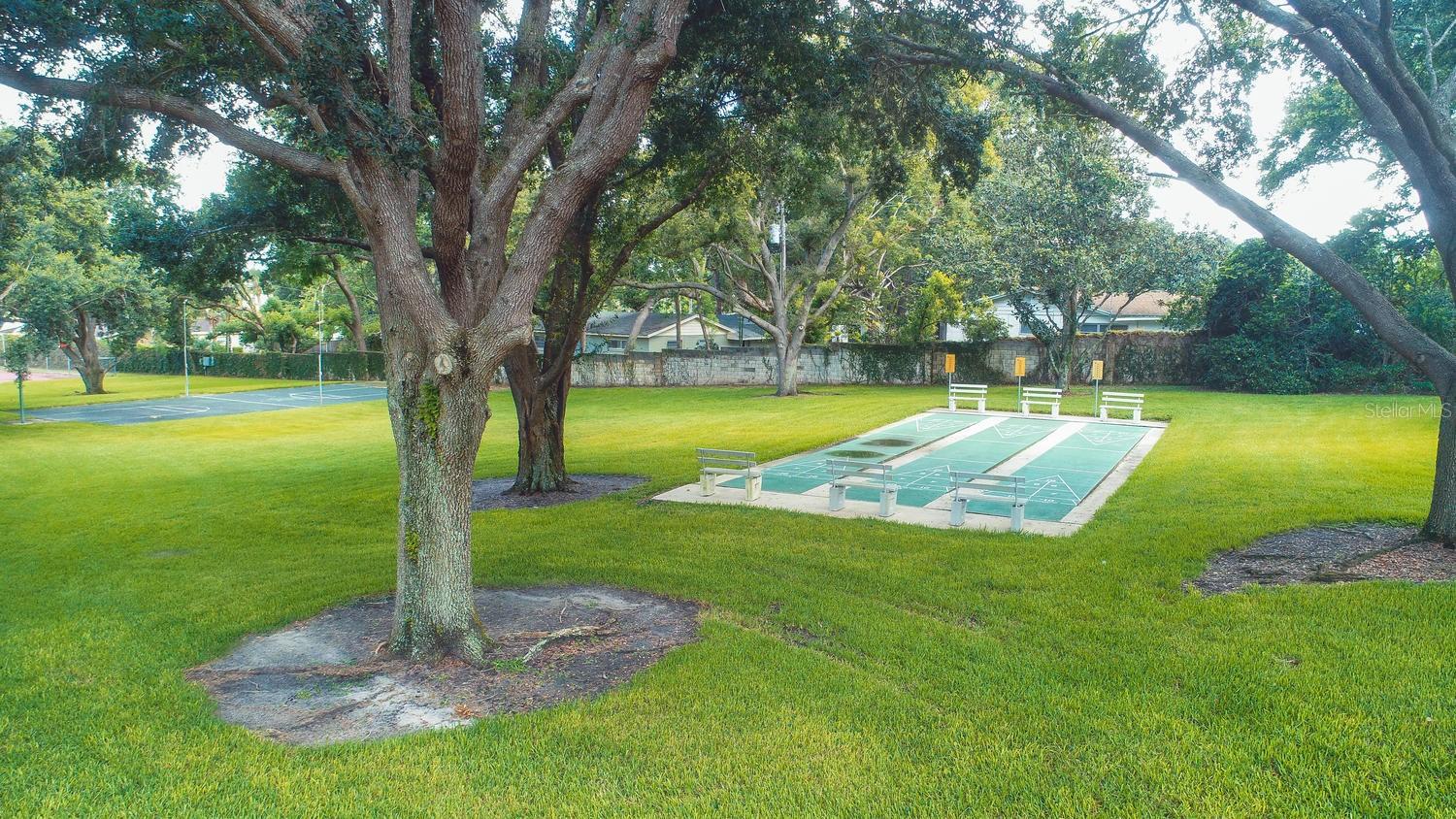 Image 59 of 73 For 409 Oak Haven Drive 409