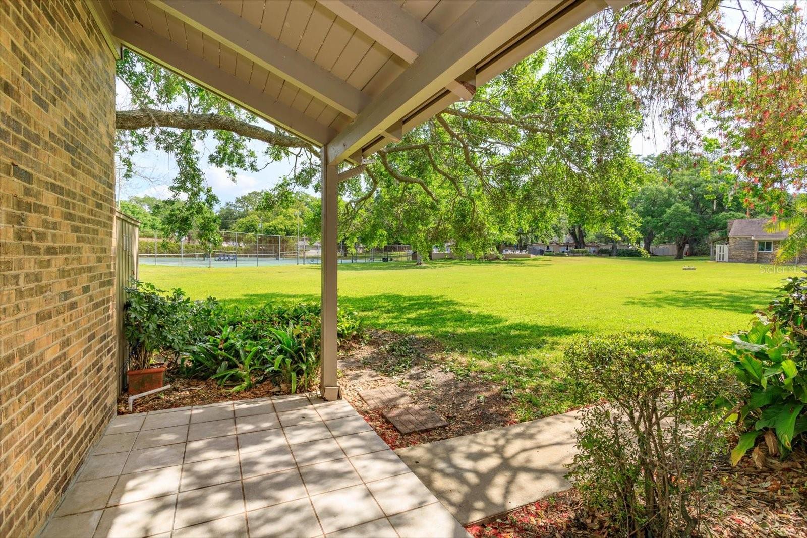 Image 9 of 73 For 409 Oak Haven Drive 409