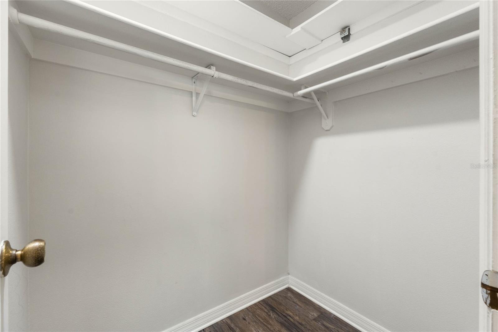 Image 16 of 42 For 2723 Beacon Street