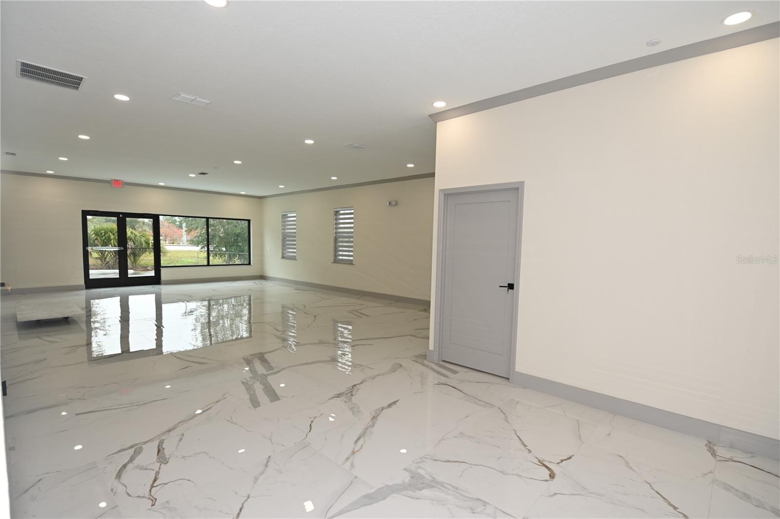 Image 4 of 27 For 1553 Boren Drive