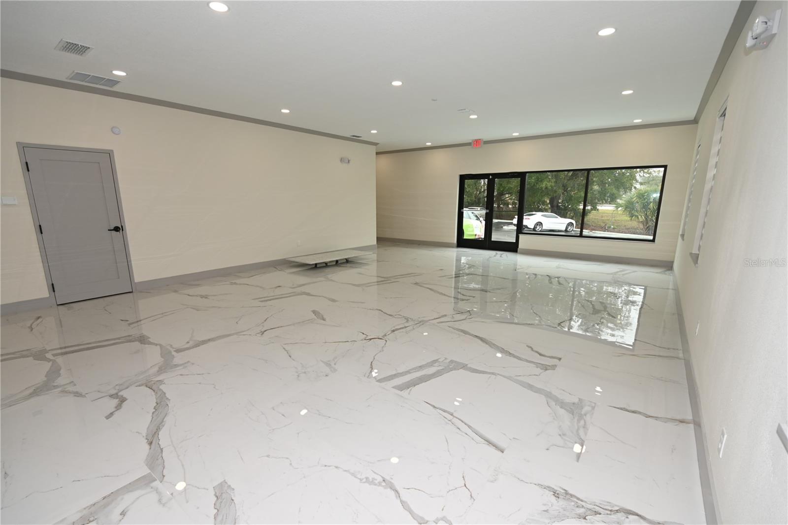 Image 8 of 27 For 1553 Boren Drive